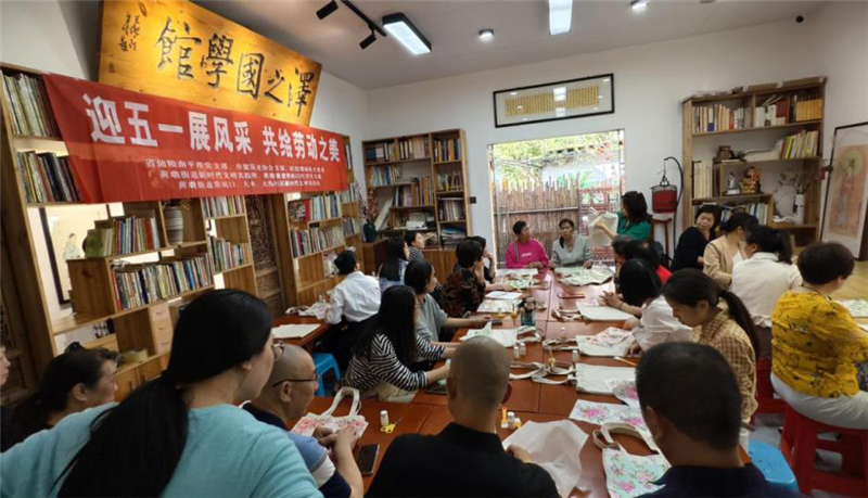 六台盒宝典资料大全